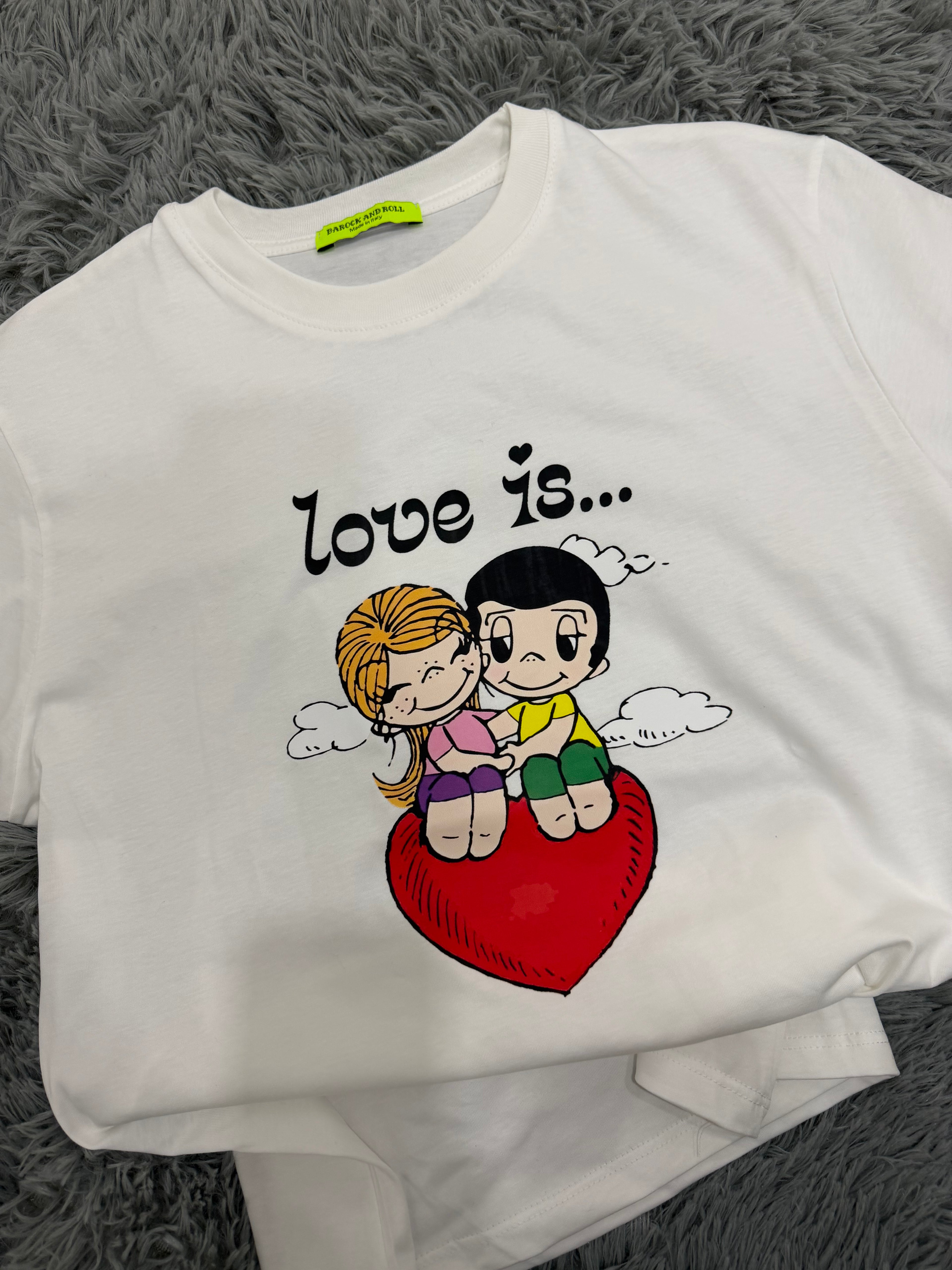 T-shirt Love is by Barock