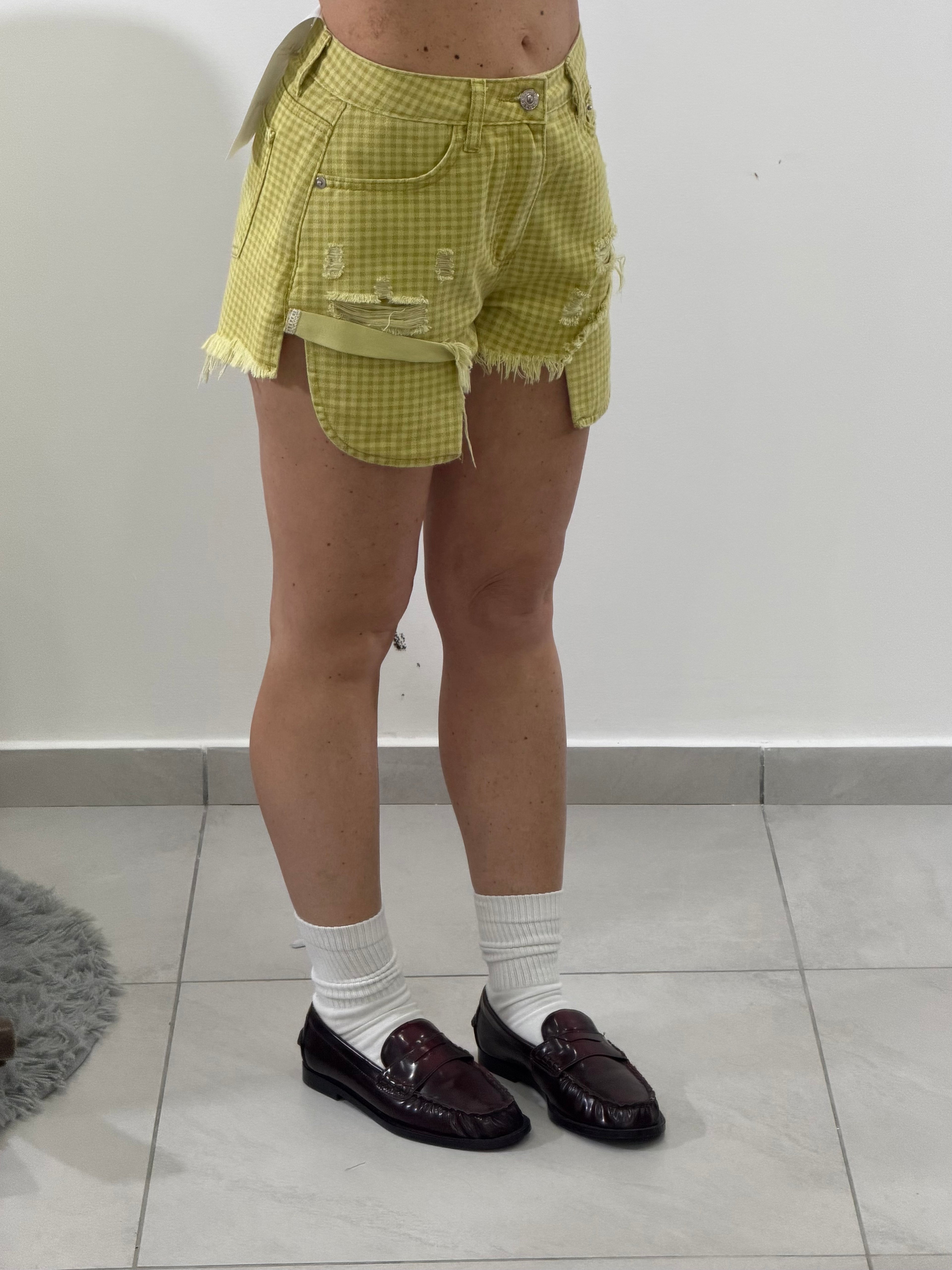 Short Vivienne