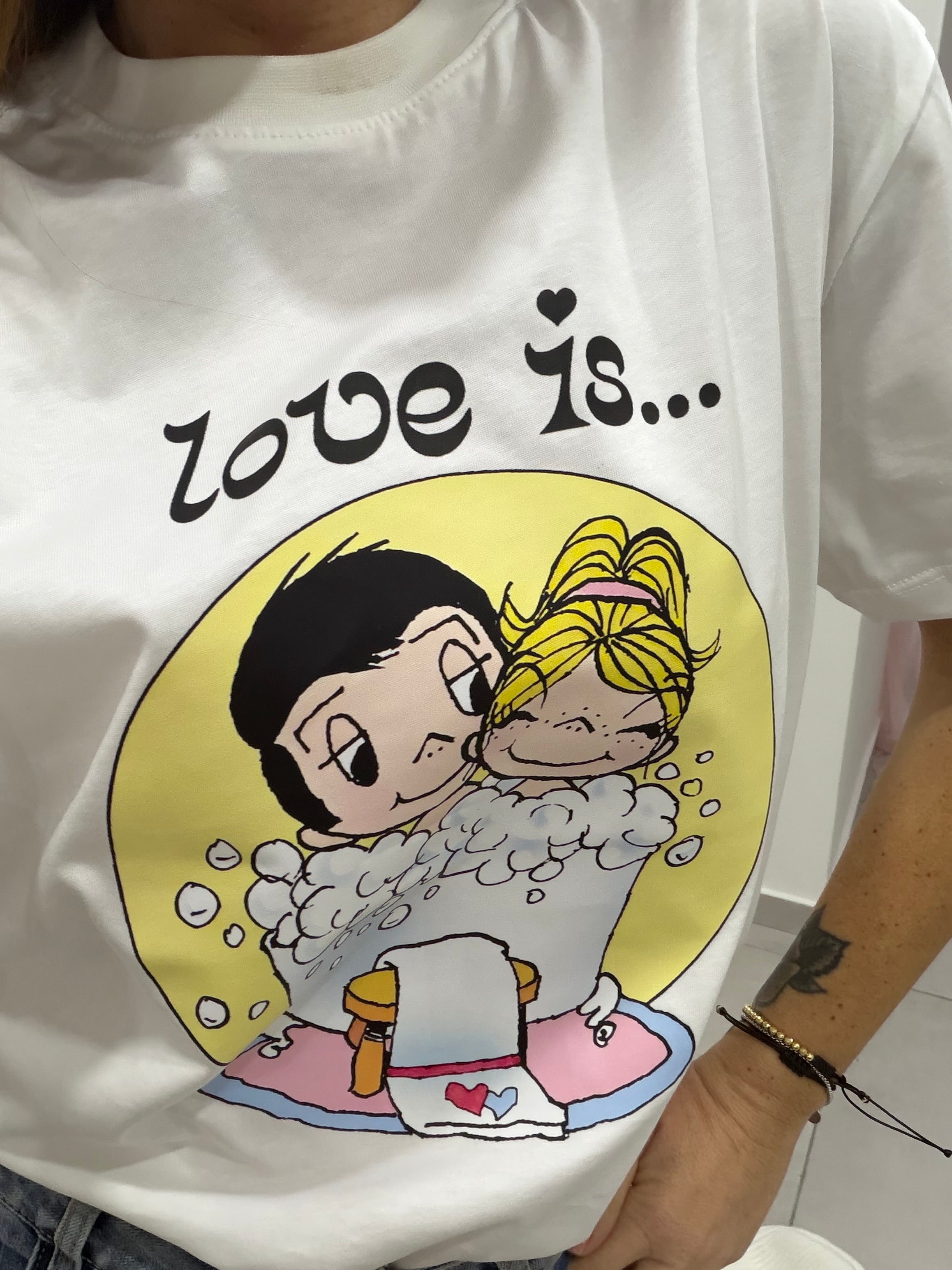 T-shirt Love is by Barock