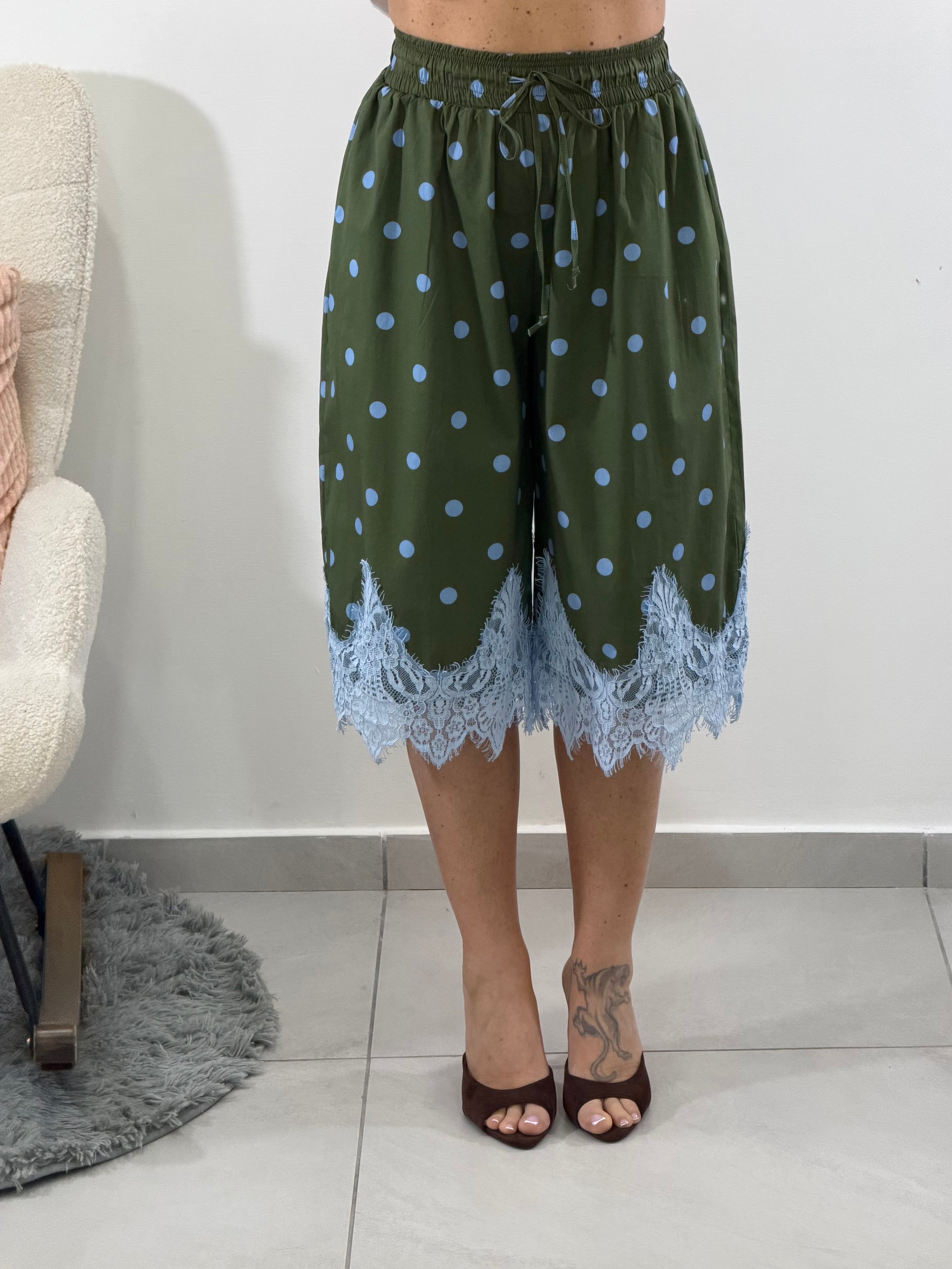 Bermuda Pizzo Pois by Lumina